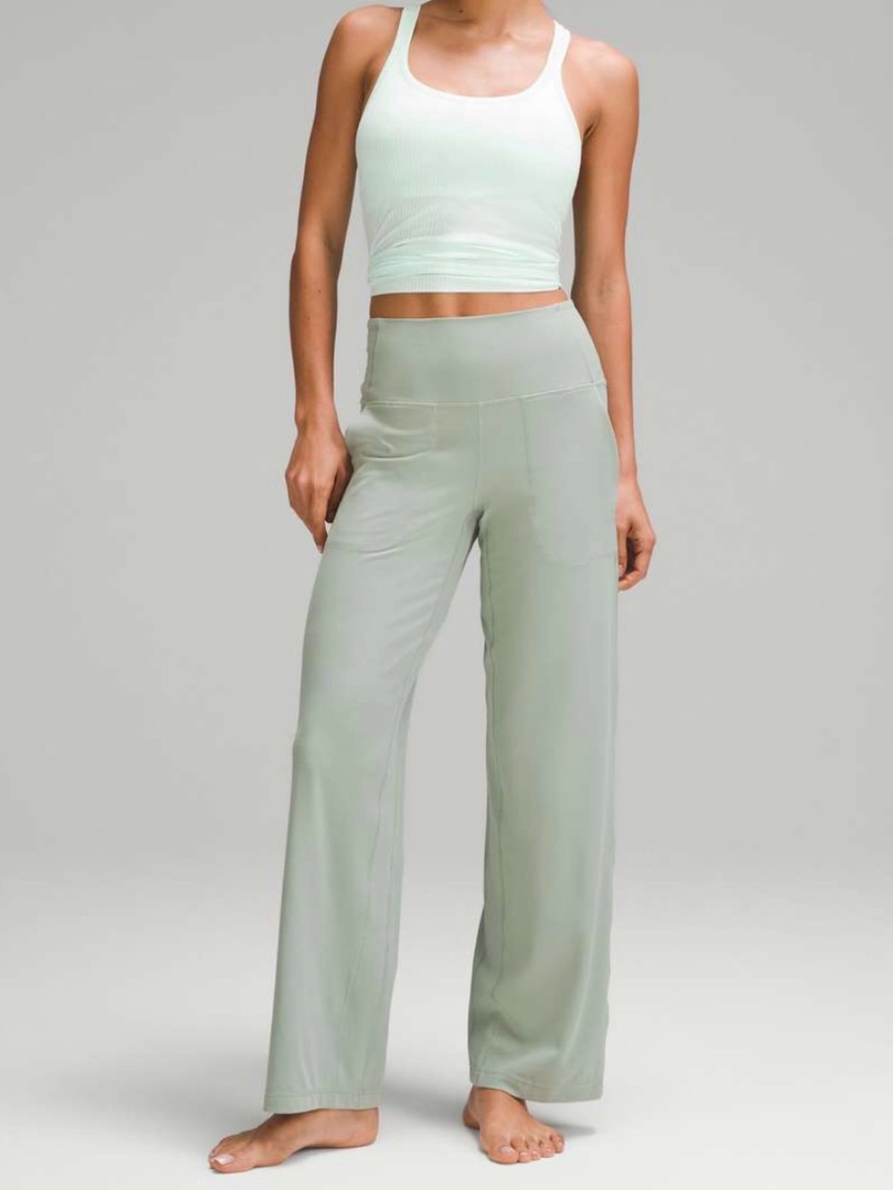 lululemon athletica wide leg aligns